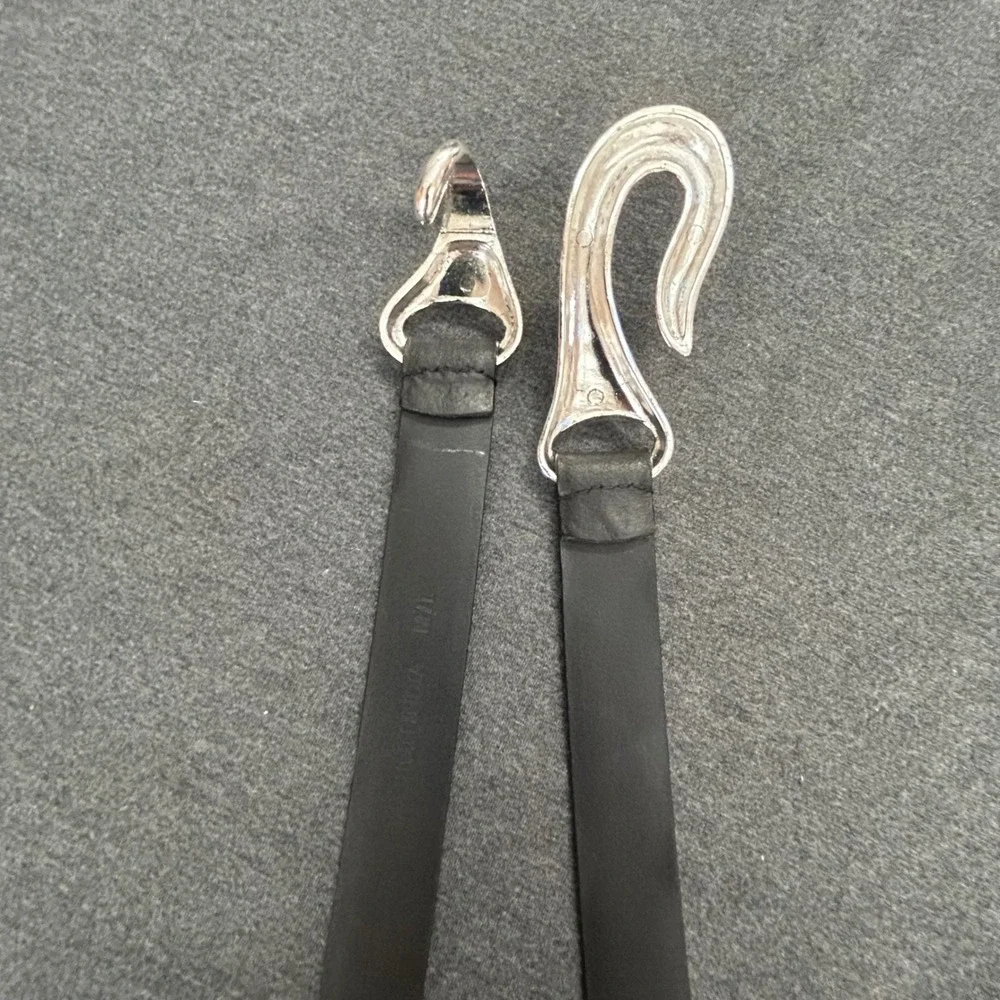 Chico's Belt Women M/L Black Genuine Leather Silver Hook Minimalist Adjustable